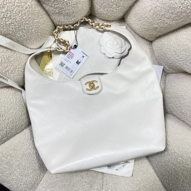 Chanel Hobo Bags TechFriendly 53135