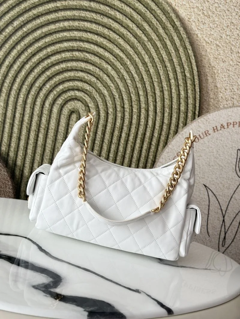 Chanel Hobo Bags EyeCatching 53122