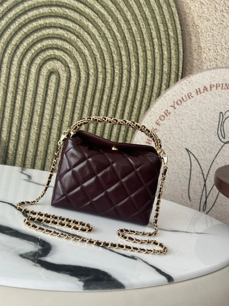 Modern Chanel Hobo Bags 53121