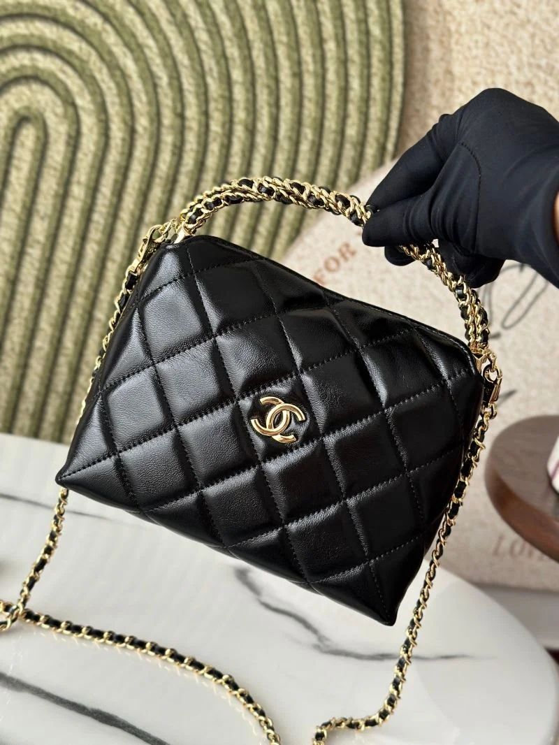 Cozy Chanel Hobo Bags 53114