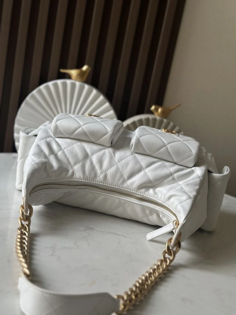 Chanel Hobo Bags Functional 53152