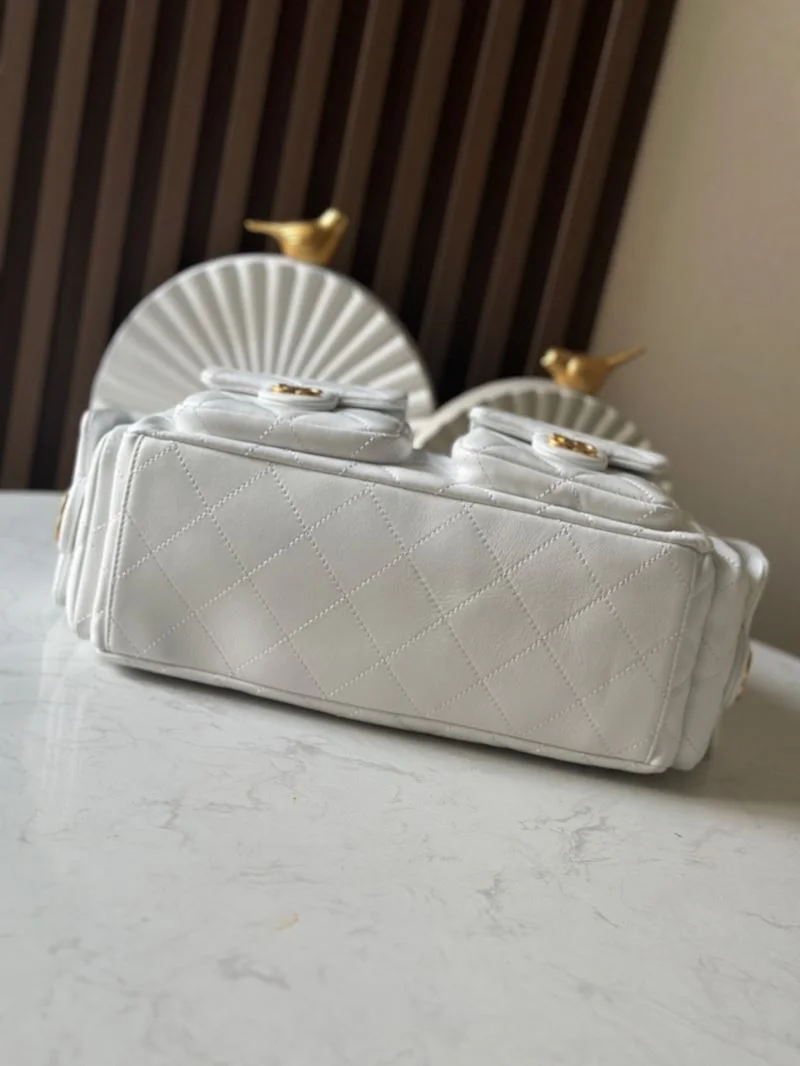 Chanel Hobo Bags Functional 53152