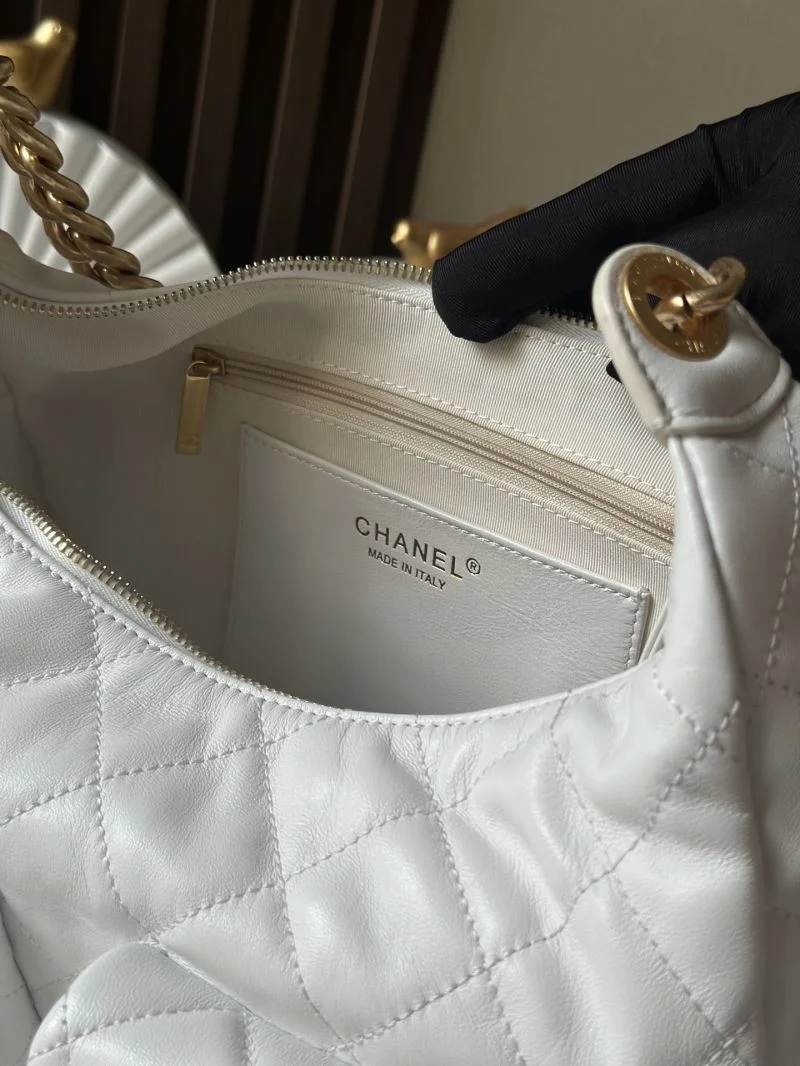Chanel Hobo Bags Functional 53152
