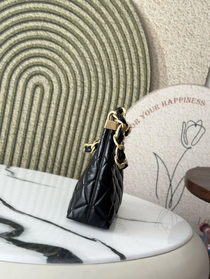 Chanel Hobo Bags Youthful 53142