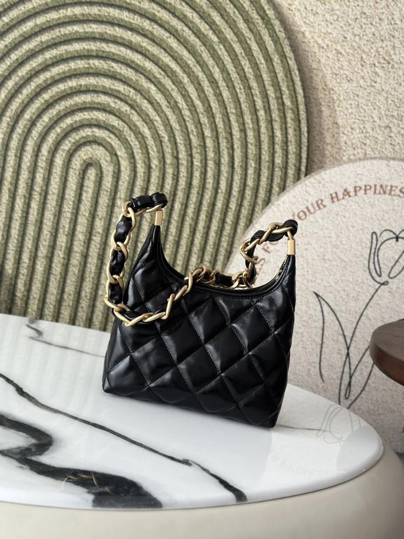 Chanel Hobo Bags Youthful 53142