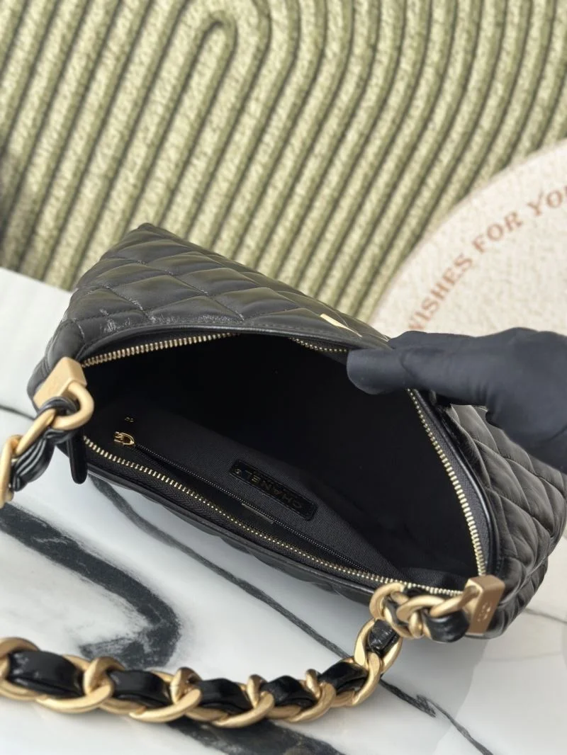 Functional Chanel Hobo Bags 53112