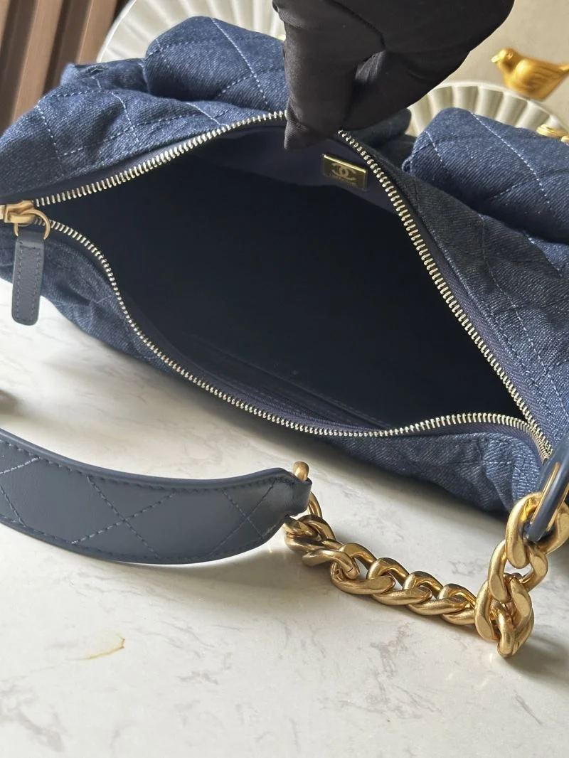 TravelReady Chanel Hobo Bags 53115