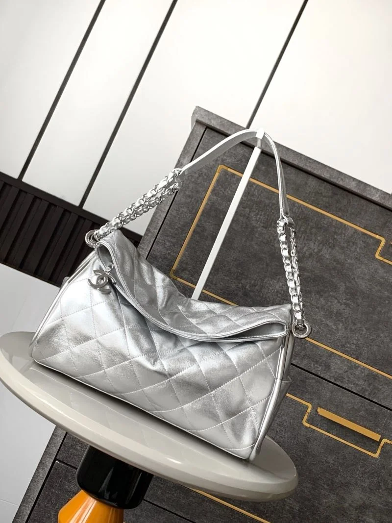 Chanel Hobo Bags Fashionable 55028