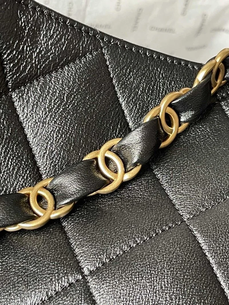 Compact Chanel Hobo Bags 54993