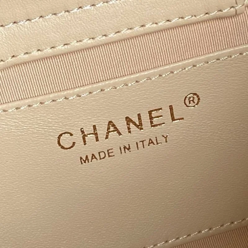 Chanel Hobo Bags Refined 54989