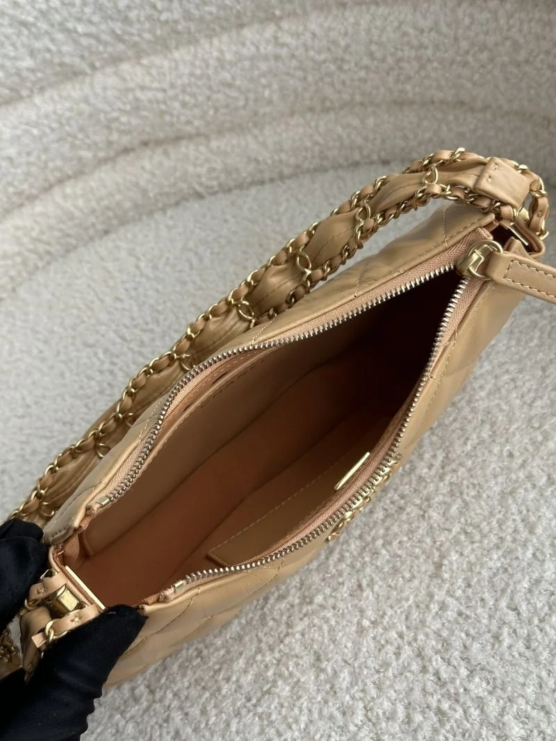Chanel Hobo Bags EyeCatching 54976