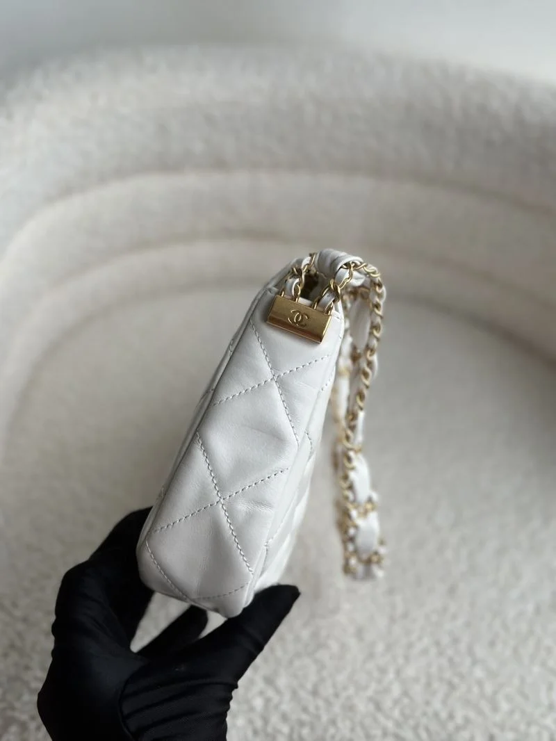 MoistureWicking Chanel Hobo Bags 55011
