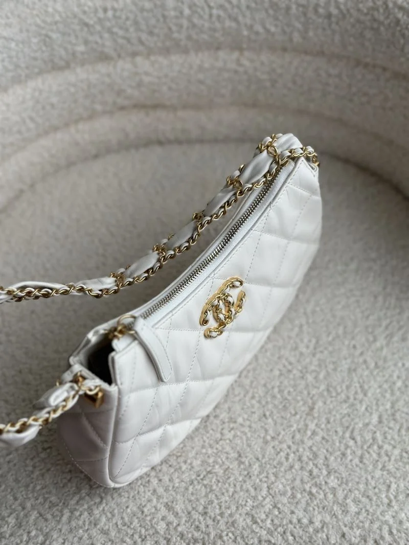 MoistureWicking Chanel Hobo Bags 55011