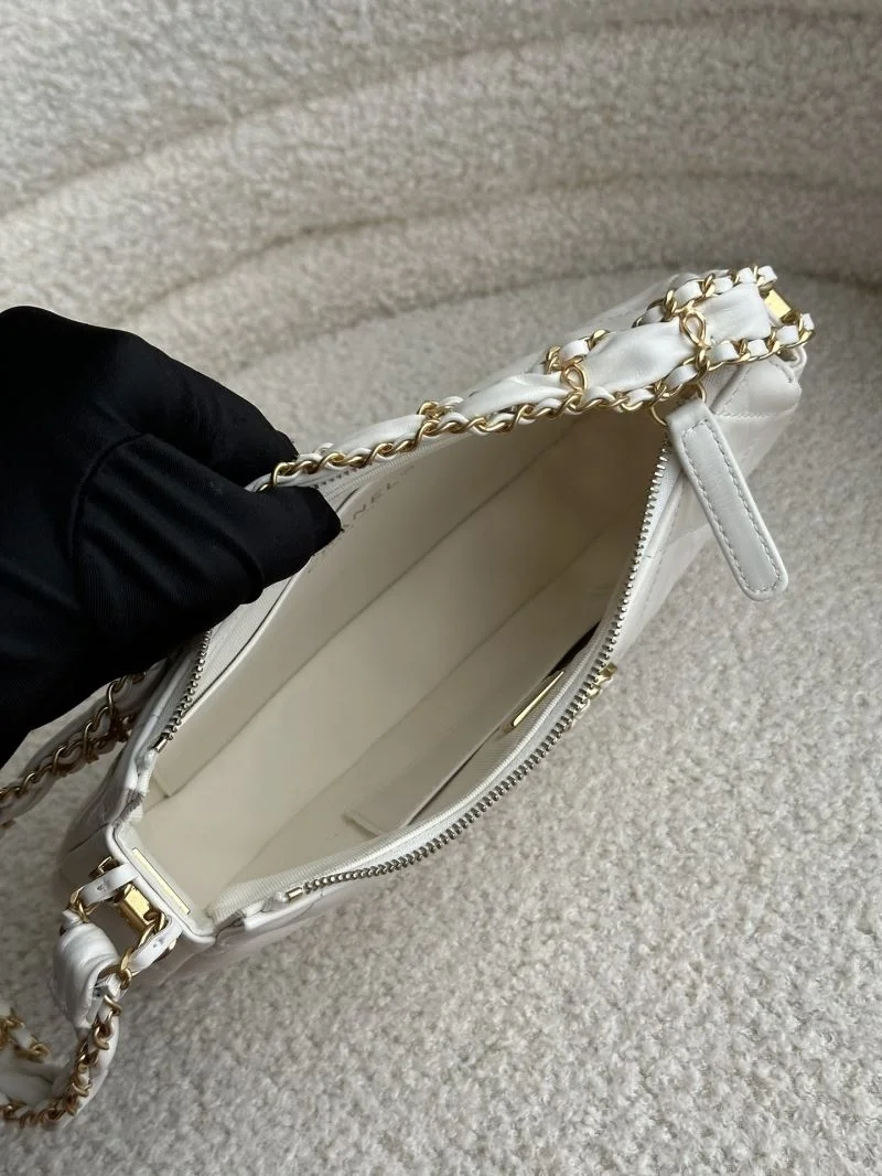 MoistureWicking Chanel Hobo Bags 55011