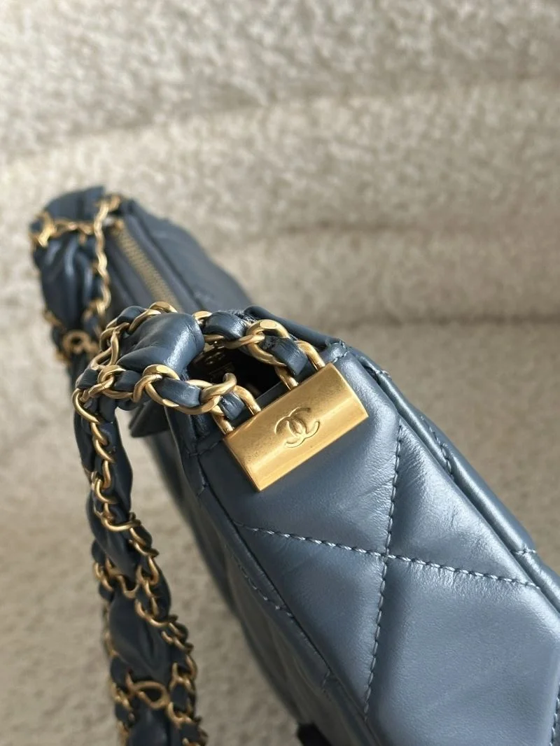 Chanel Hobo Bags Lightweight 54973