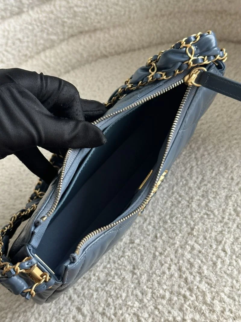 Chanel Hobo Bags Lightweight 54973