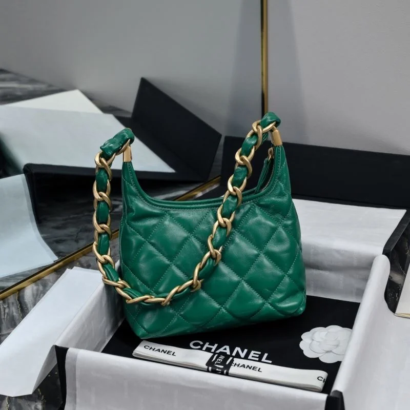 Comfortable Chanel Hobo Bags 54969
