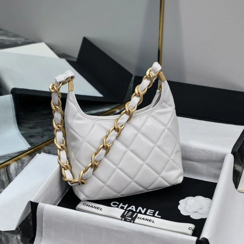 Flexible Chanel Hobo Bags 54972