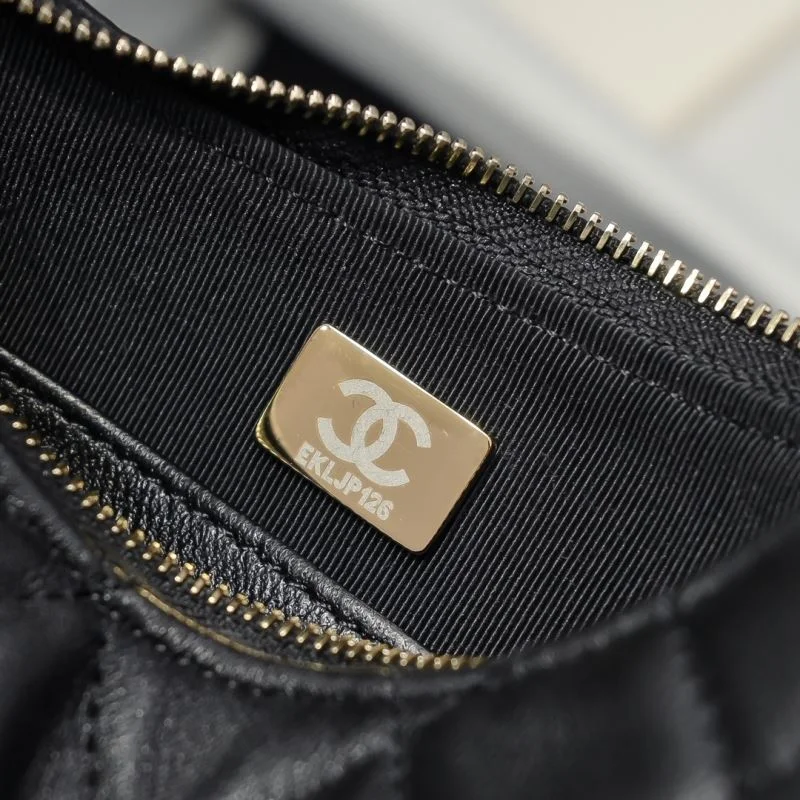 Chanel Hobo Bags Efficient 54955