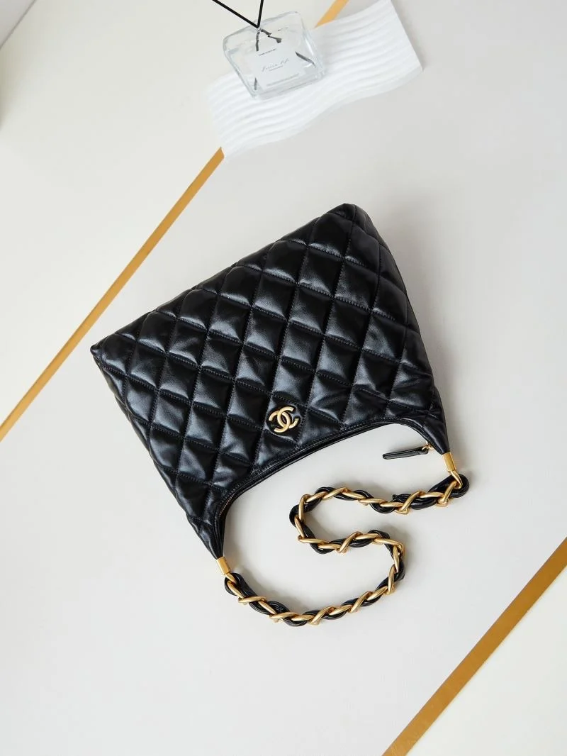 Effortless Chanel Hobo Bags 54948