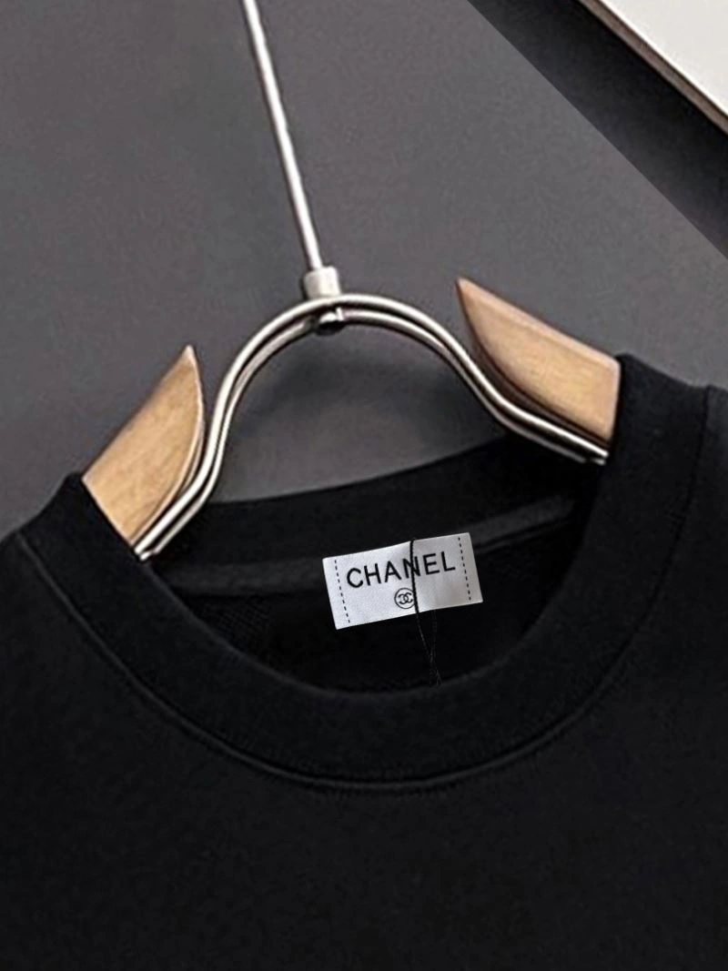 Attractive Chanel Hoodies 111370