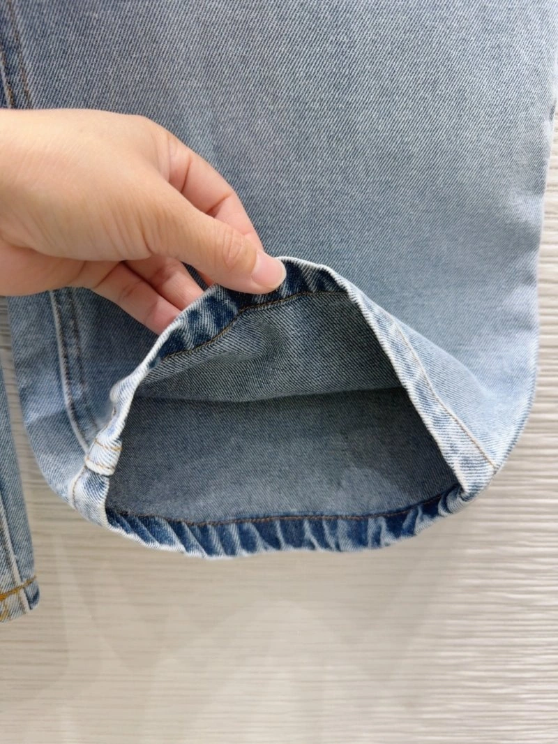 Cozy Chanel Jeans 108962