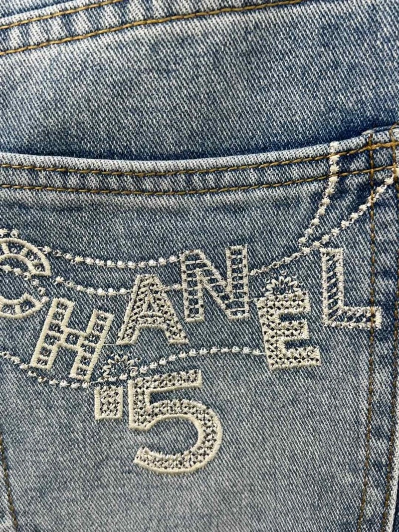 Flexible Chanel Jeans 108958