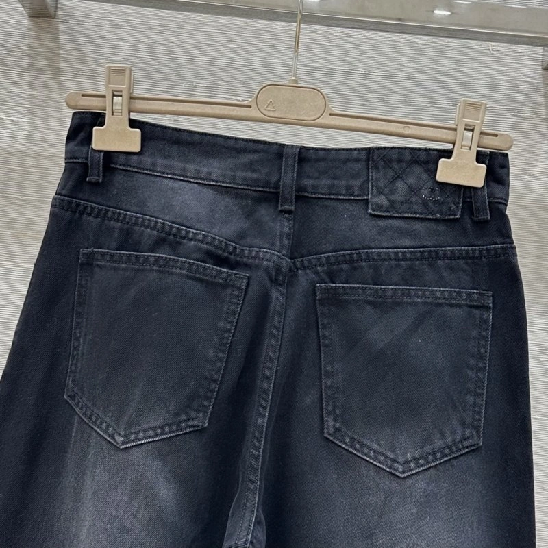 Trendy Chanel Jeans 108949