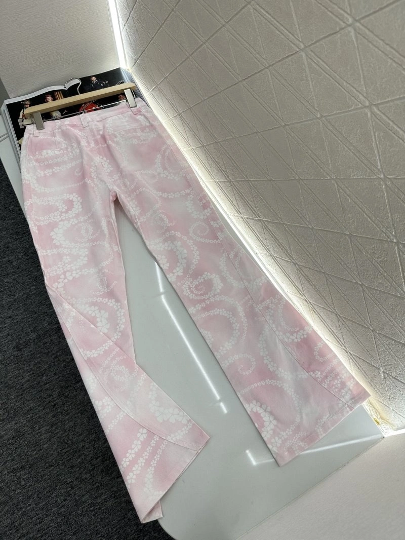 ModernLook Chanel Jeans 108929