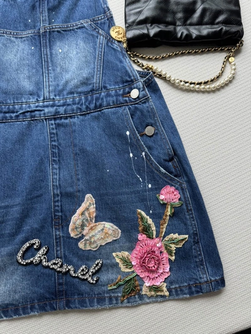 SunProtective Chanel Jeans 108938