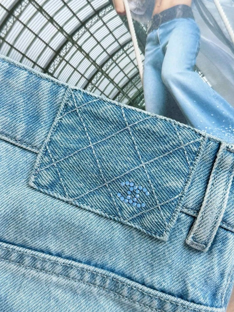 Premium Chanel Jeans 110691