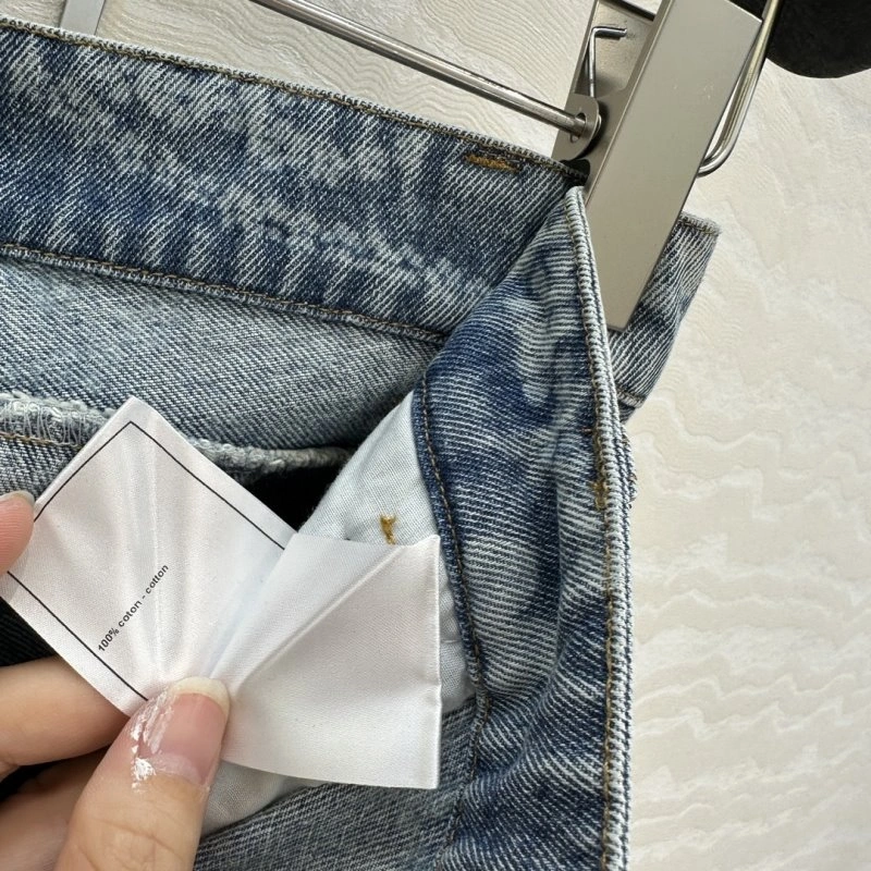 NewStyle Chanel Jeans 110670