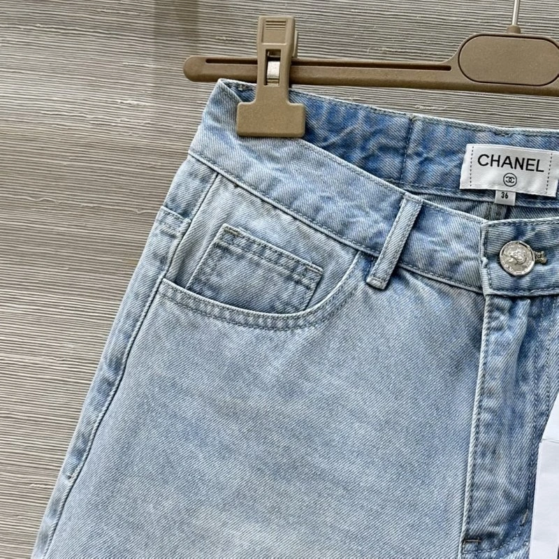 Chic Chanel Jeans 110656