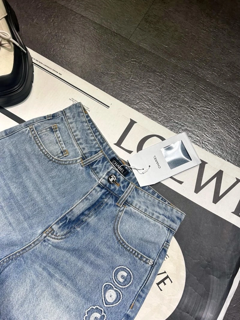 Chanel Jeans Classic 110654