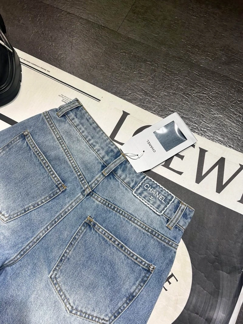 Chanel Jeans Classic 110654