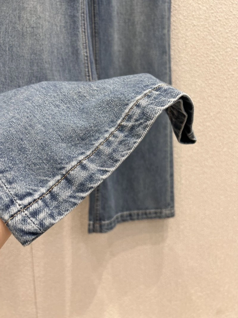 Unique Chanel Jeans 110674