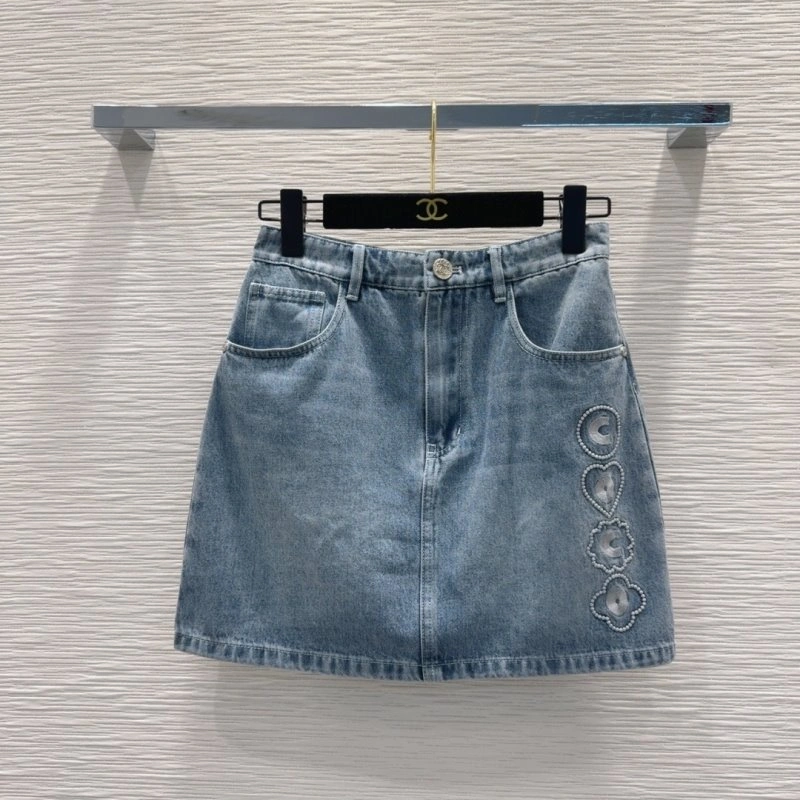 Practical Chanel Jeans 110653