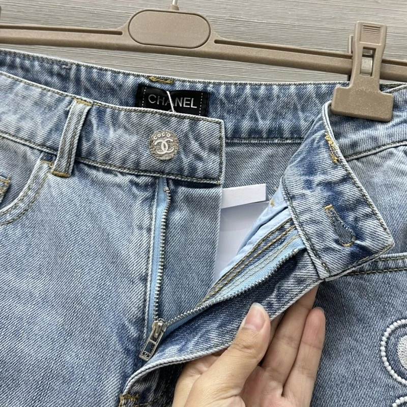 Chanel Jeans Youthful 110647