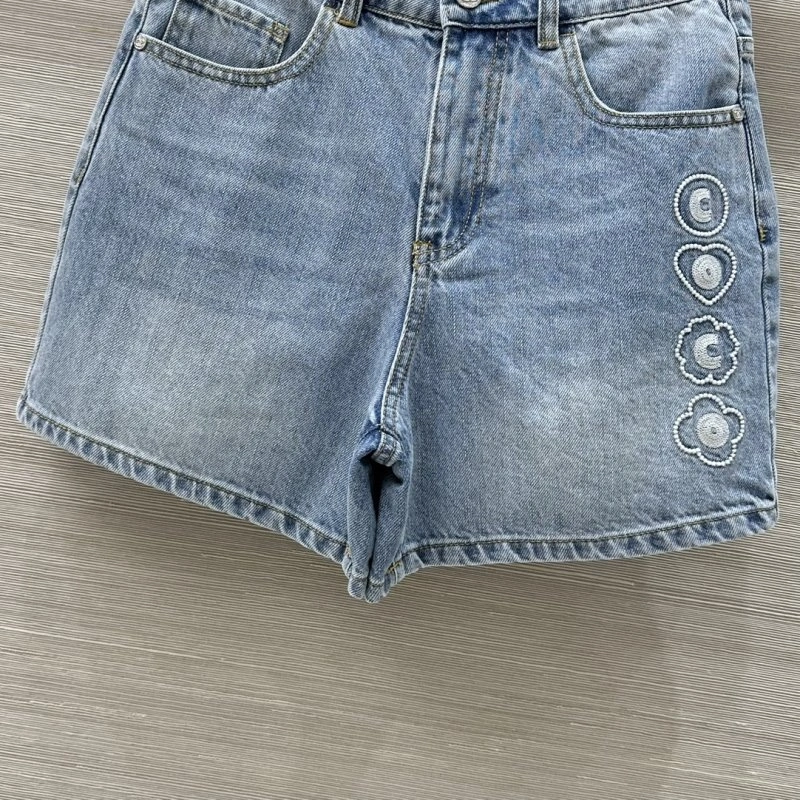 Chanel Jeans Youthful 110647