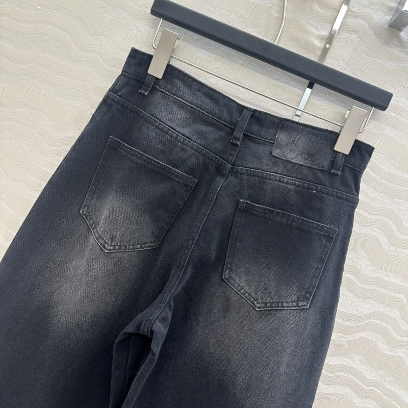 Chanel Jeans EyeCatching 110636