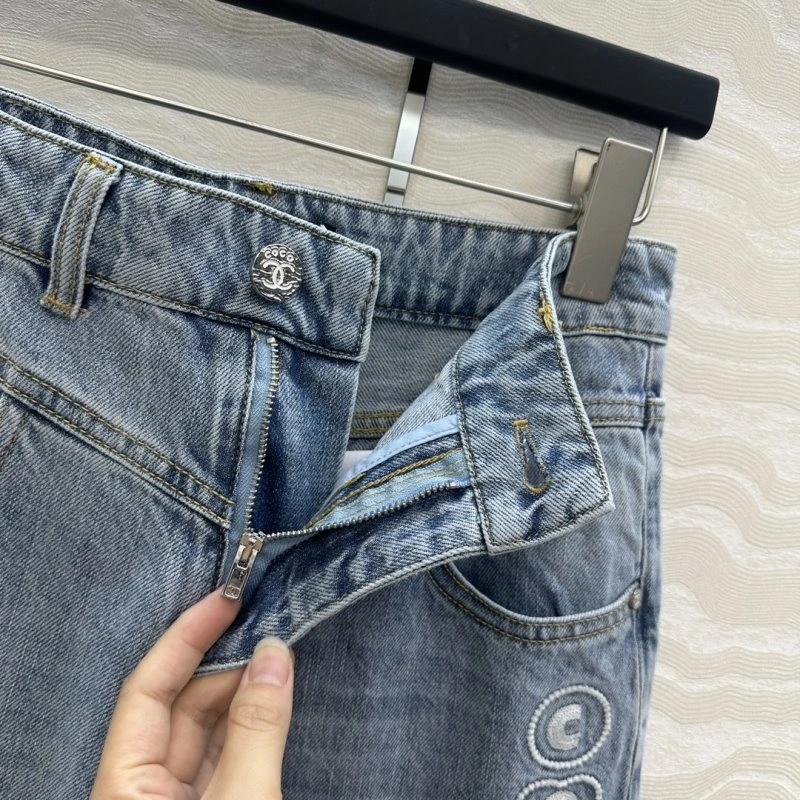 Neat Chanel Jeans 110641