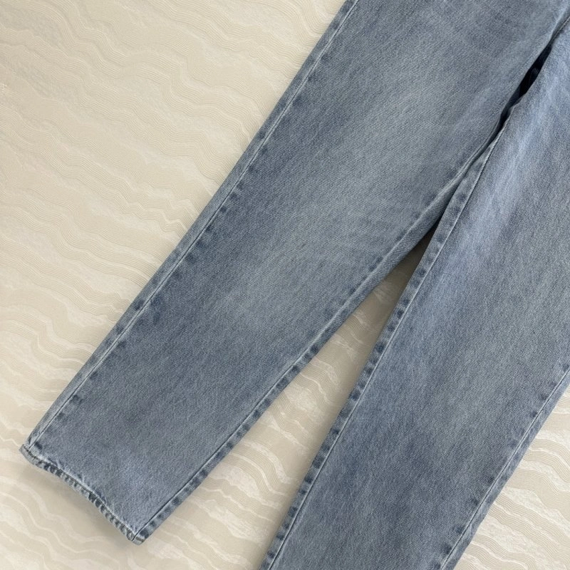 Neat Chanel Jeans 110641