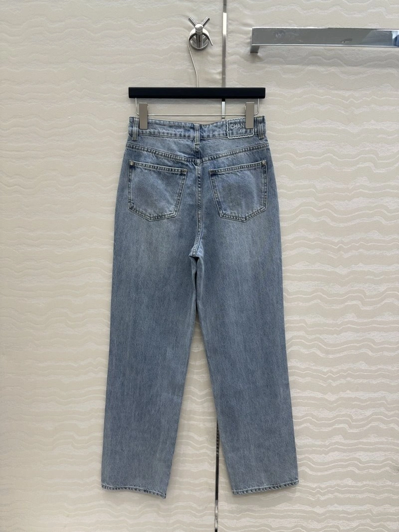 Neat Chanel Jeans 110641