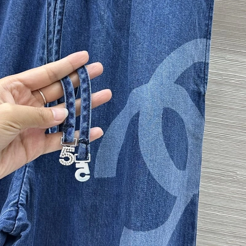 Chanel Jeans Affordable 110637