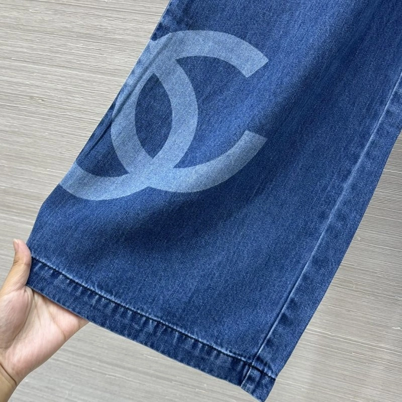 Chanel Jeans Affordable 110637