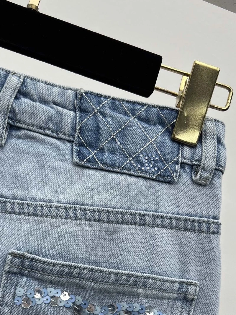 Chanel Jeans Popular 110623