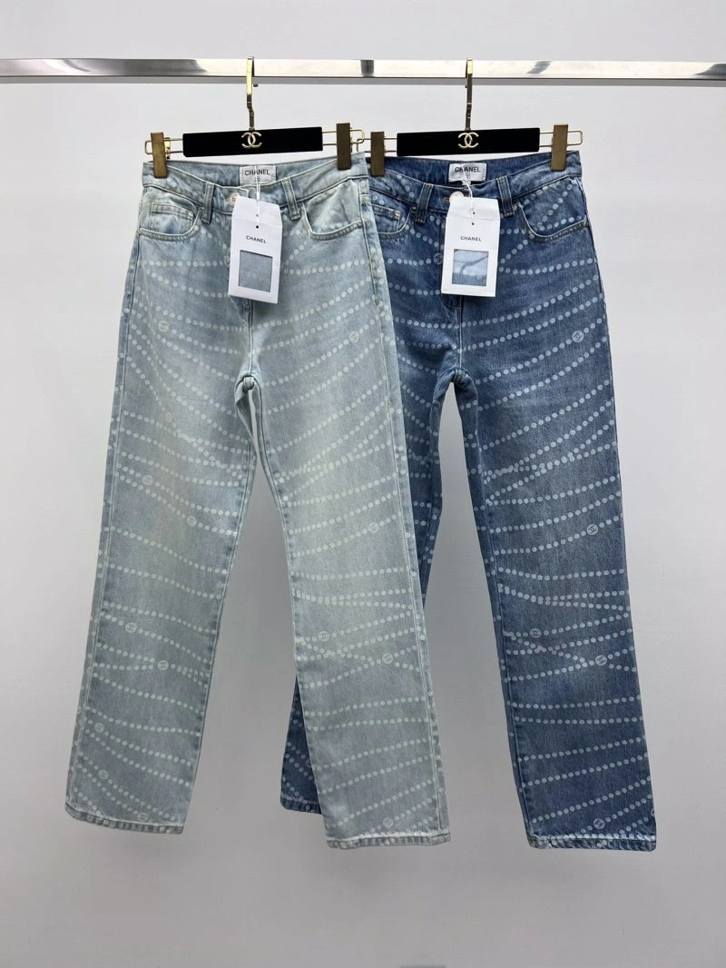Chanel Jeans TravelReady 110620