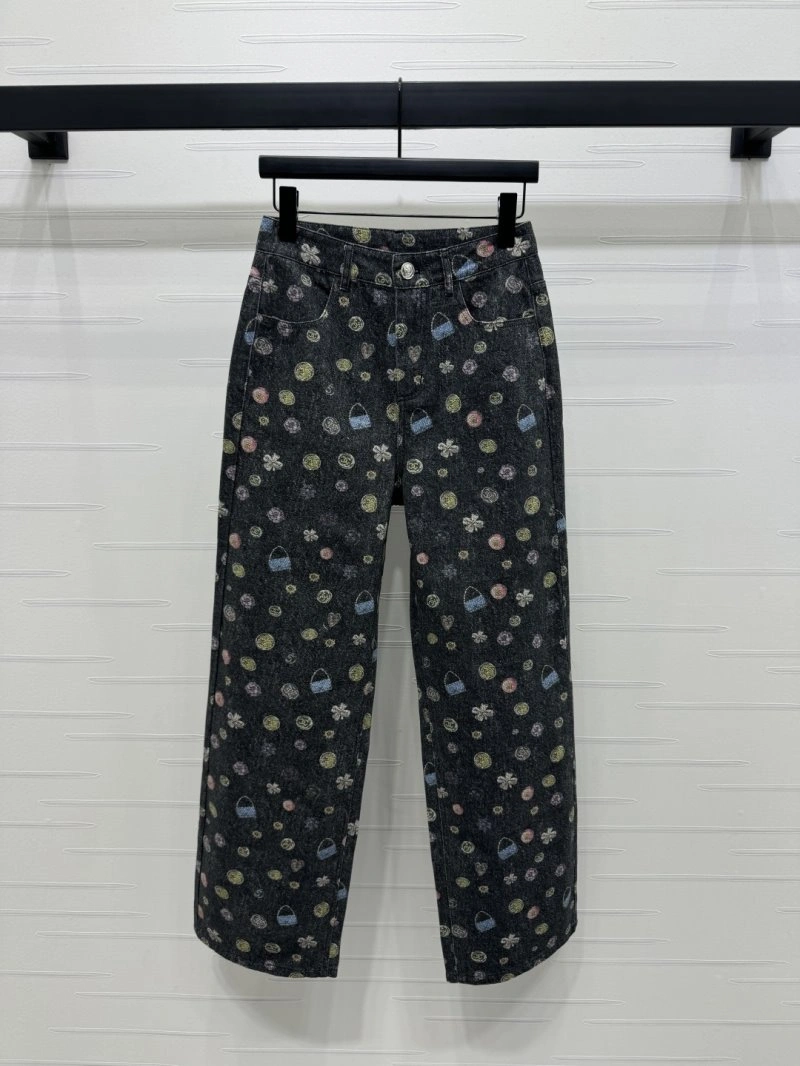 TechFriendly Chanel Jeans 110640