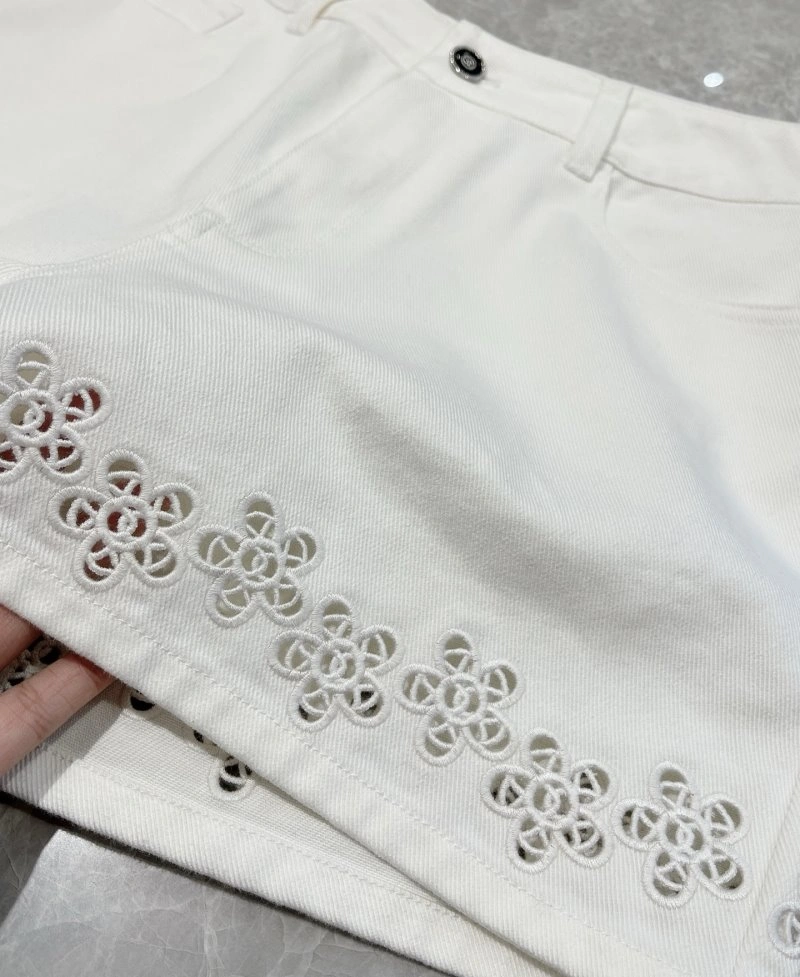 Chanel Jeans Sporty 110643