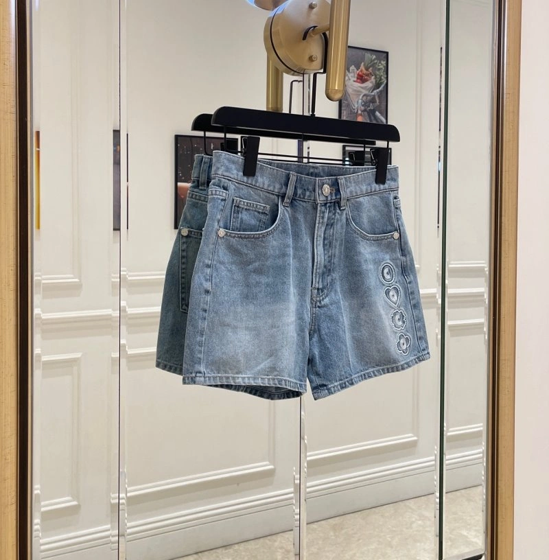 Chanel Jeans Comfortable 110625